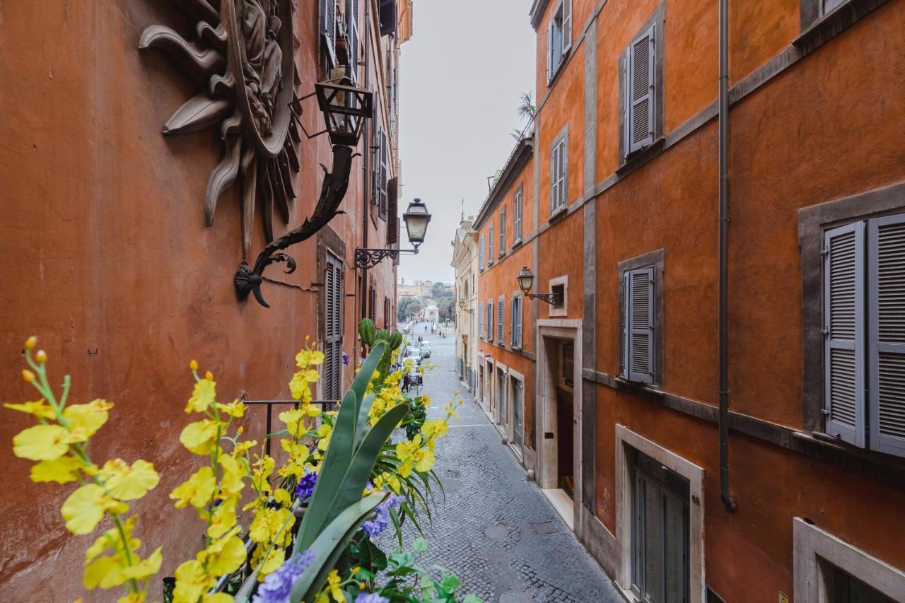 Charme Luxury Flat Campo Dei Fiori Apartment Rome Exterior photo