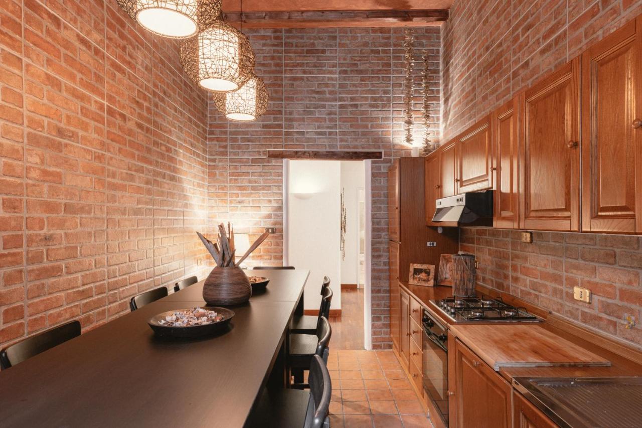 Charme Luxury Flat Campo Dei Fiori Apartment Rome Exterior photo