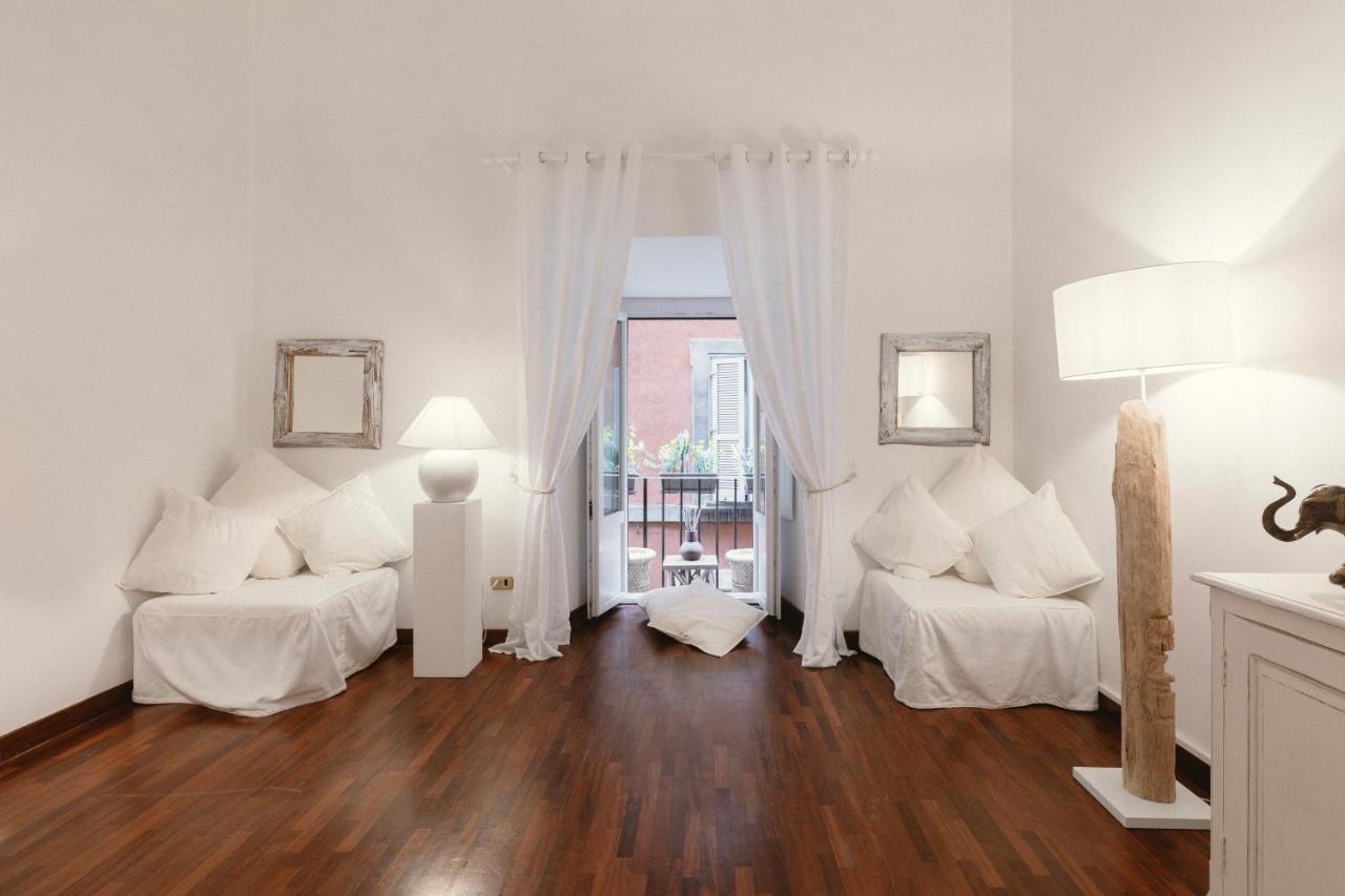 Charme Luxury Flat Campo Dei Fiori Apartment Rome Exterior photo