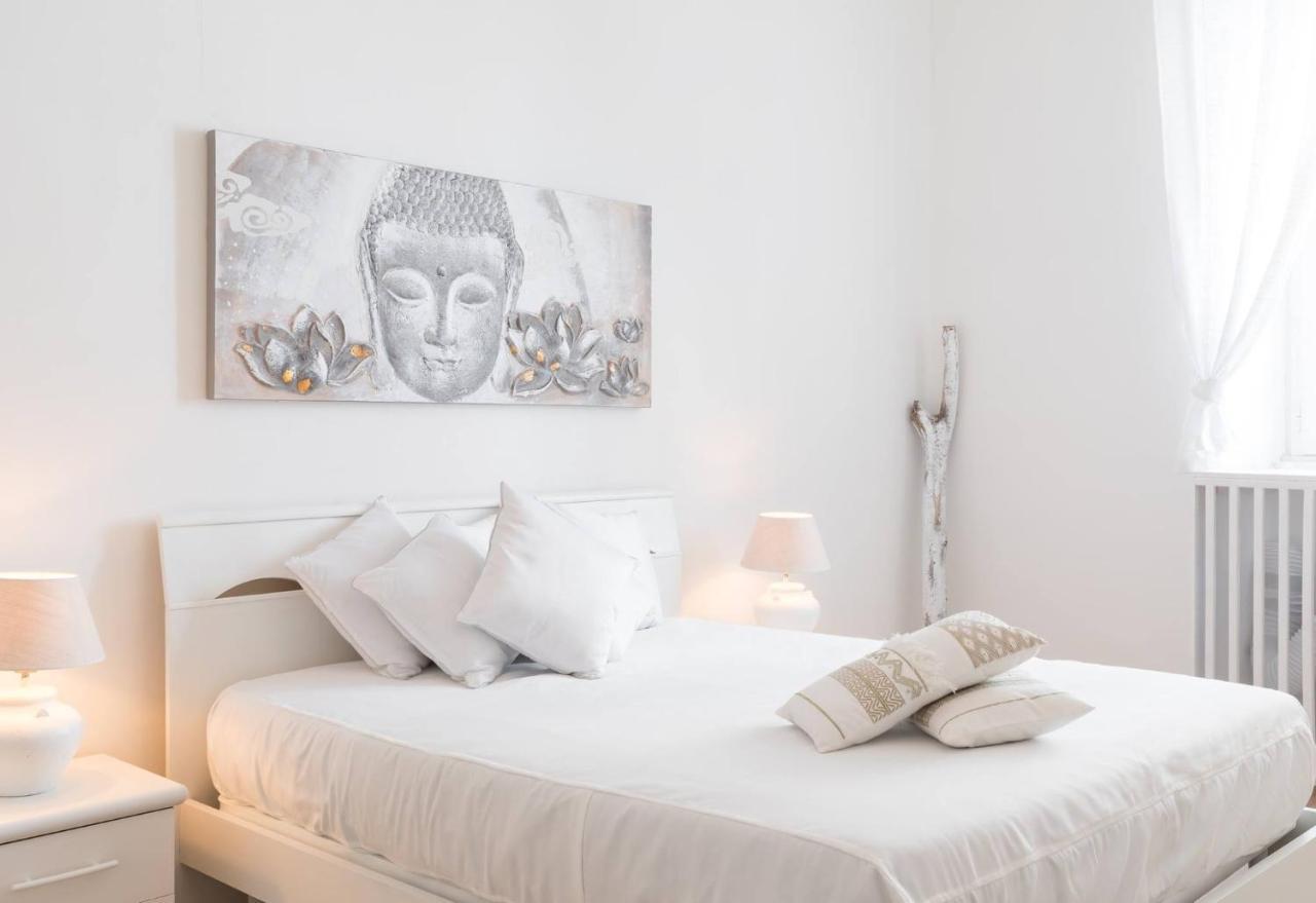 Charme Luxury Flat Campo Dei Fiori Apartment Rome Exterior photo